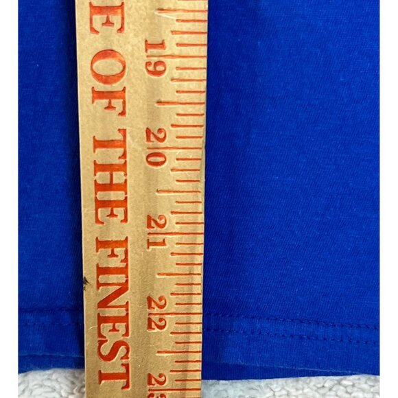 Buc-ee’s T Shirt Size S Blue Shine On Blue Graphic Tee Womens Size Small - Picture 5 of 7